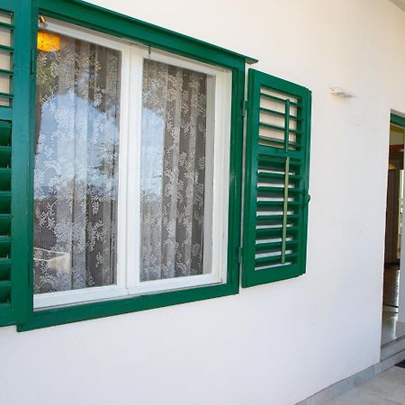 Apartment Nola Podgora Szoba fotó